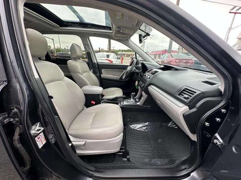 Used 2015 Subaru Forester 2.5i Limited image 39