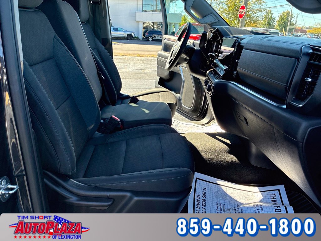 Used 2023 Chevrolet Silverado 1500 LT AWD/4WD image 20