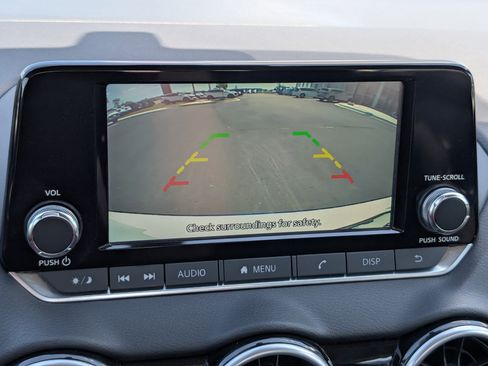 Used 2025 Nissan Sentra S FWD image 16