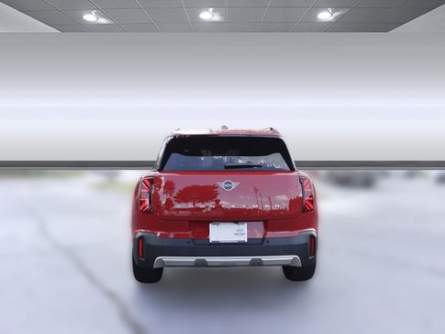 Used 2025 MINI Cooper Countryman S w/ Comfort Package Max image 9