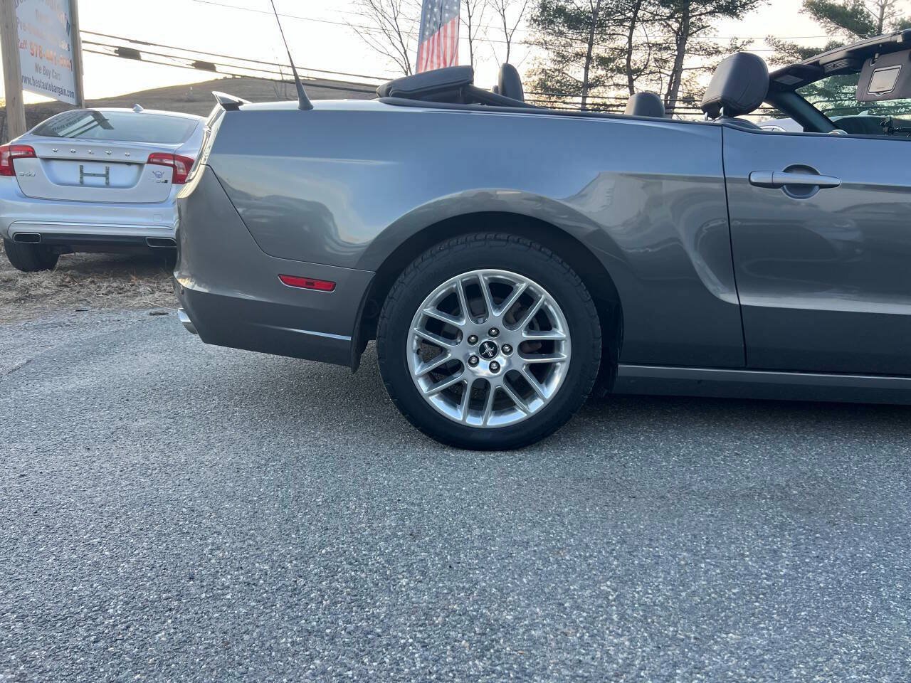 Used 2014 Ford Mustang Premium w/ Equipment Group 202A RWD image 25