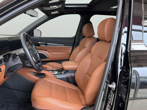 Used 2024 Kia Telluride EX X-Line image 23