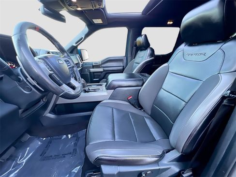 Used 2020 Ford F150 Raptor w/ Equipment Group 802A Luxury image 20