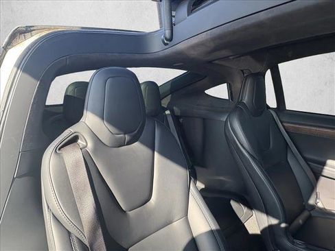 Used 2019 Tesla Model X 75D image 20