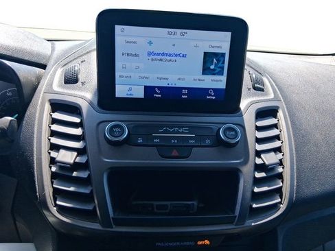Used 2020 Ford Transit Connect XL FWD image 21