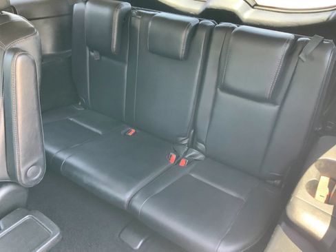 Used 2018 Toyota Highlander XLE FWD image 20