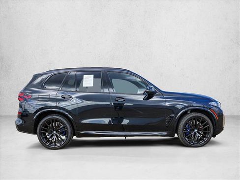 Used 2025 BMW X5 M60i AWD/4WD image 4