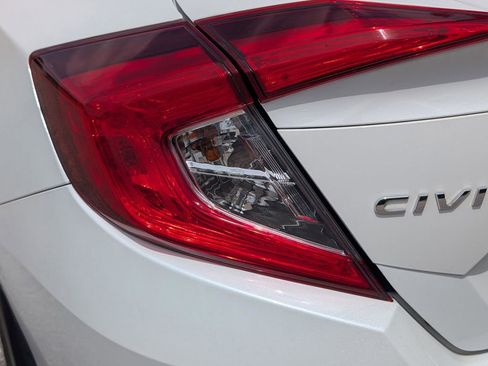 Used 2019 Honda Civic EX-L image 13