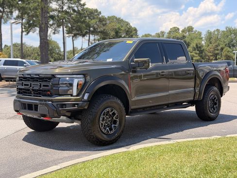 Used 2025 Ford F150 Raptor w/ Equipment Group 803A Raptor R AWD/4WD image 7