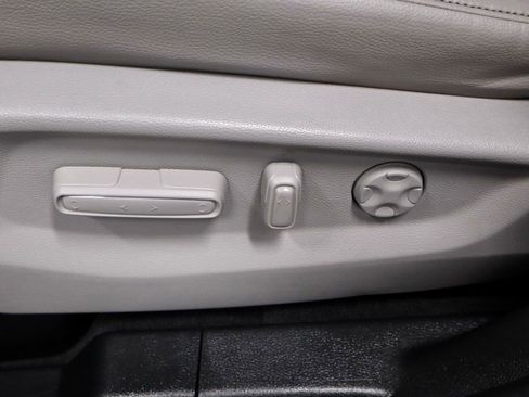 Used 2024 Honda Odyssey EX-L image 19