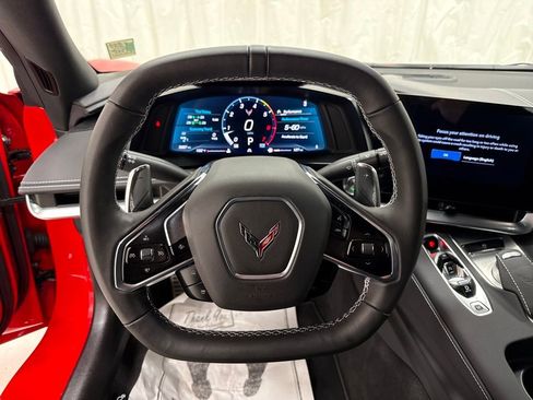 Used 2024 Chevrolet Corvette Stingray Coupe w/ Z51 Performance Package image 16