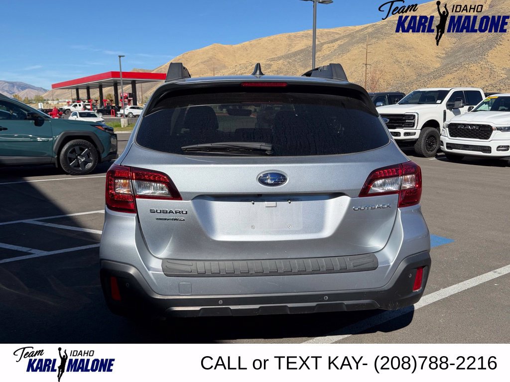 Used 2018 Subaru Outback 2.5i Limited AWD/4WD image 9