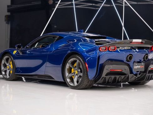 Used 2022 Ferrari SF90 Stradale image 12