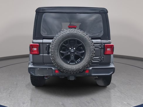 Used 2021 Jeep Wrangler Unlimited Willys image 6