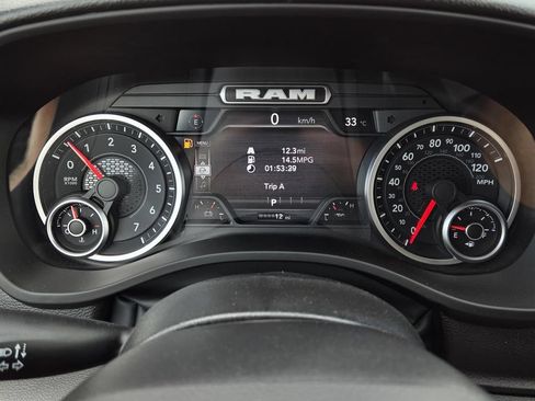New 2026 RAM 1500 Express AWD/4WD image 18