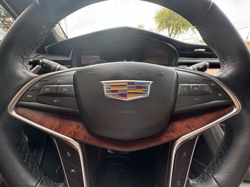 Used 2024 Cadillac XT5 Premium Luxury FWD image 19