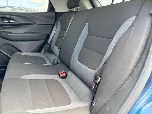 Used 2021 Chevrolet TrailBlazer LT w/ Convenience Package FWD image 14