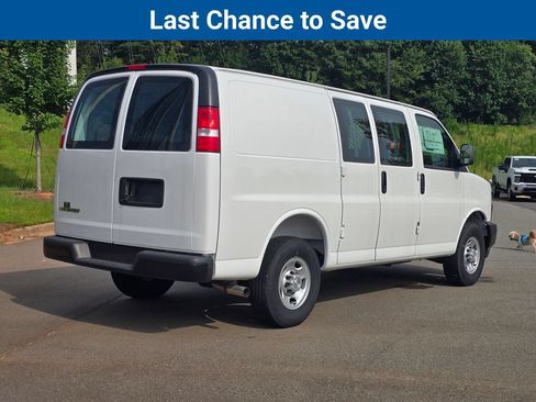 New 2025 Chevrolet Express 2500 w/ Driver Convenience Package RWD image 33