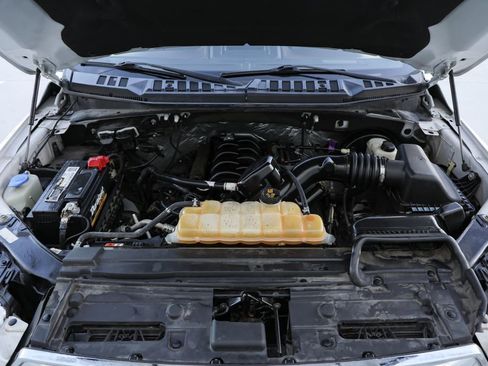 Used 2015 Ford F150 King Ranch w/ Equipment Group 601A Luxury image 19