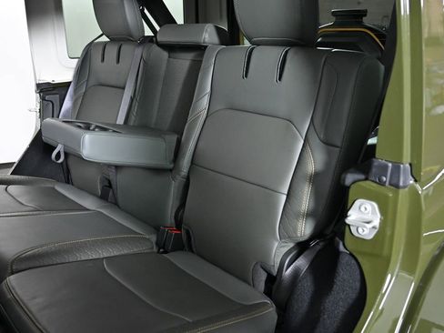 Used 2024 Jeep Wrangler High Altitude image 28