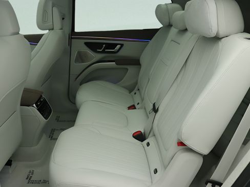 Certified 2023 Mercedes-Benz EQS 450+ SUV image 31