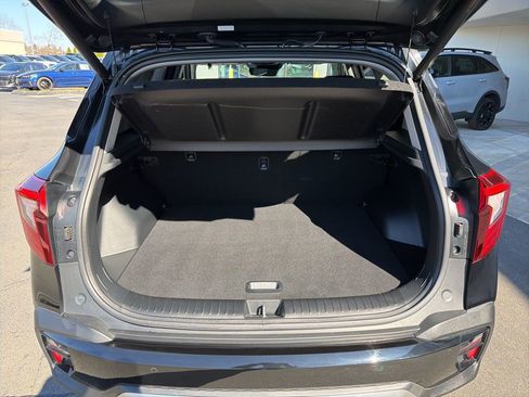 Used 2025 Kia Seltos EX w/ EX Sunroof Package image 17