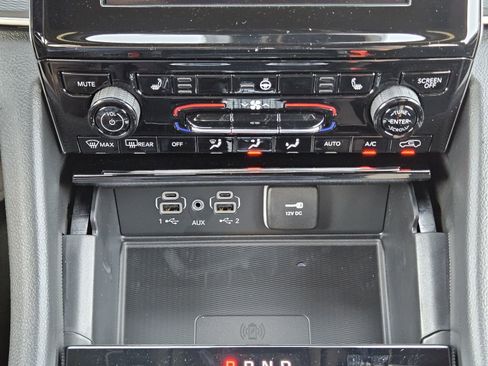 New 2025 Jeep Grand Cherokee L Altitude image 19