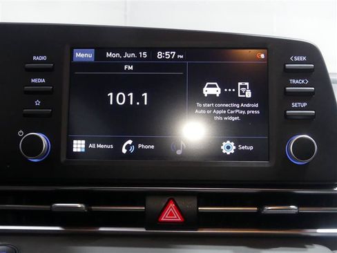 Used 2022 Hyundai Elantra SEL FWD image 36
