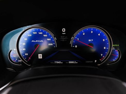 Used 2019 BMW ALPINA B7 xDrive w/ Luxury Rear Seating Package image 18