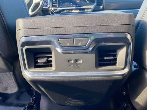 Used 2022 Chevrolet Silverado 1500 LTZ w/ LTZ Premium Package image 21