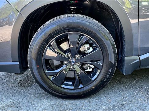 Certified 2026 Subaru Ascent Premium AWD/4WD image 16