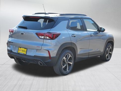 Used 2023 Chevrolet TrailBlazer RS w/ Convenience Package image 7