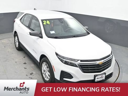 Used 2024 Chevrolet Equinox LS FWD image 30