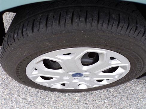 Used 2012 Ford Focus SE image 44