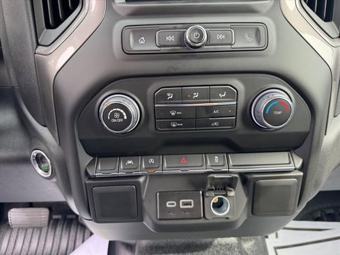 Used 2026 Chevrolet Silverado 1500 W/T w/ WT Value Package image 19