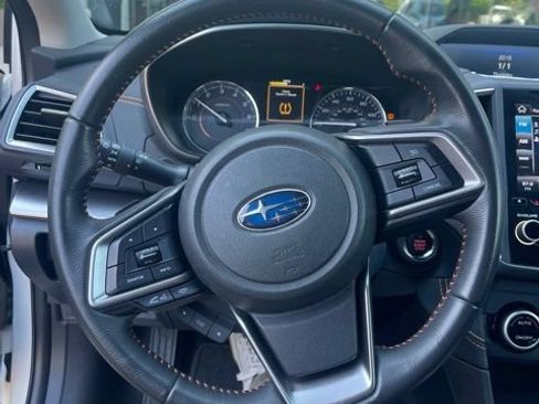 Used 2018 Subaru Crosstrek 2.0i Limited w/ Popular Package #3 AWD/4WD image 6