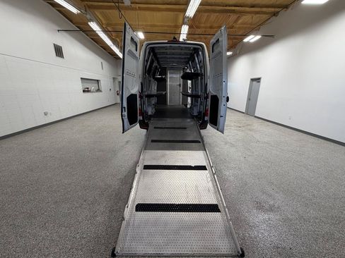 Used 2020 Mercedes-Benz Sprinter 2500 w/ Driver Convenience Package image 22