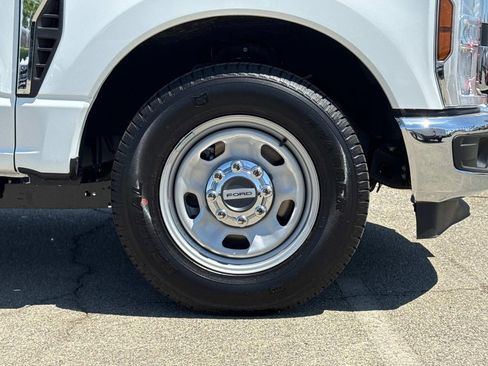 New 2025 Ford F350 XL w/ XL Chrome Package image 24