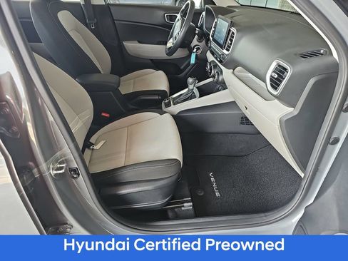 Certified 2023 Hyundai Venue SEL FWD image 10