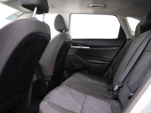 Used 2023 Kia Seltos LX AWD/4WD image 17