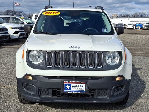 Used 2017 Jeep Renegade Sport w/ Power & Air Group image 4