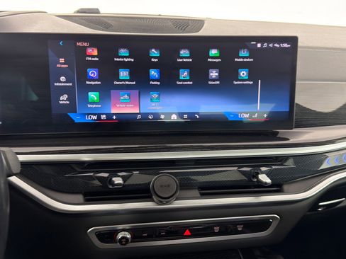 Certified 2024 BMW X6 xDrive40i w/ M Sport Professional Package image 24