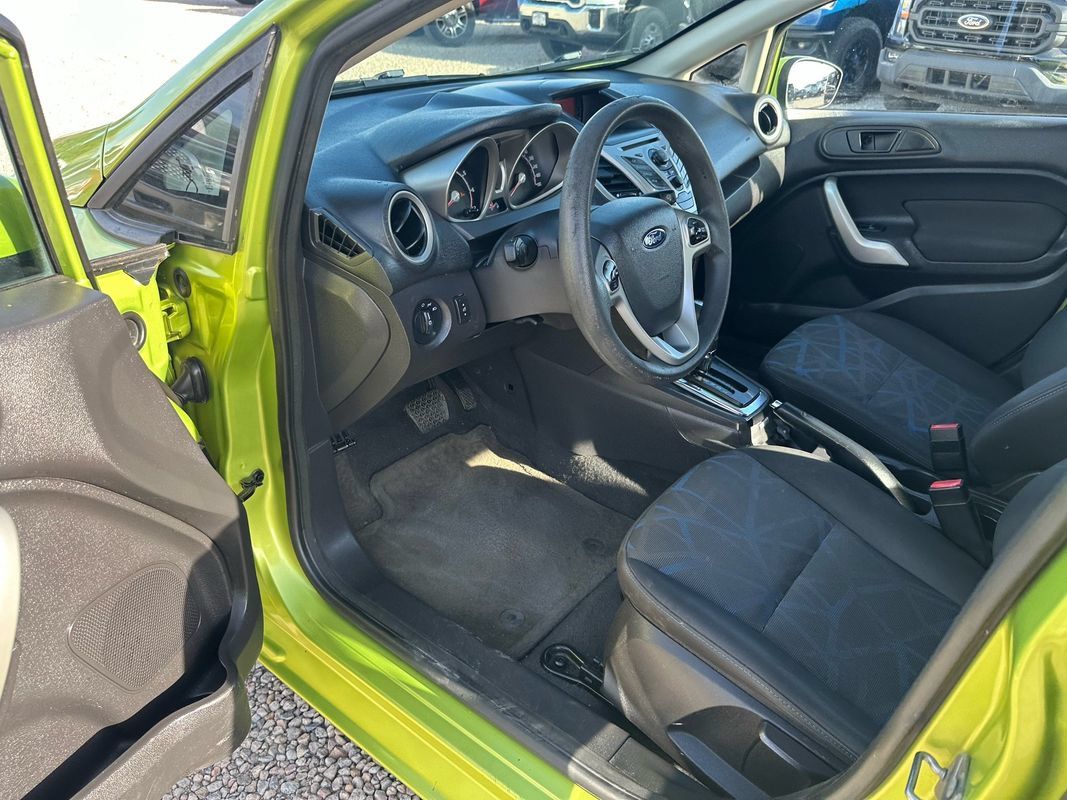 Used 2011 Ford Fiesta SE w/ 203A Rapid Spec Order Code FWD image 34