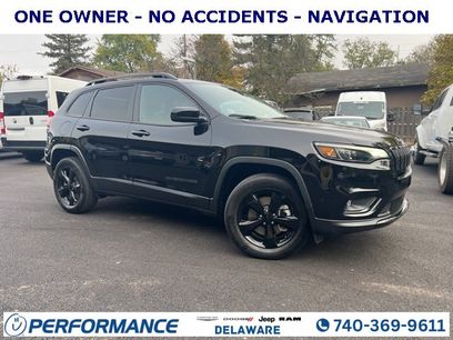 Used 2023 Jeep Cherokee Altitude Lux