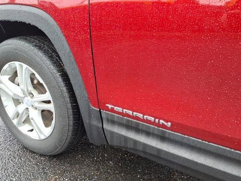 Used 2023 GMC Terrain SLE w/ Driver Convenience Package AWD/4WD image 10