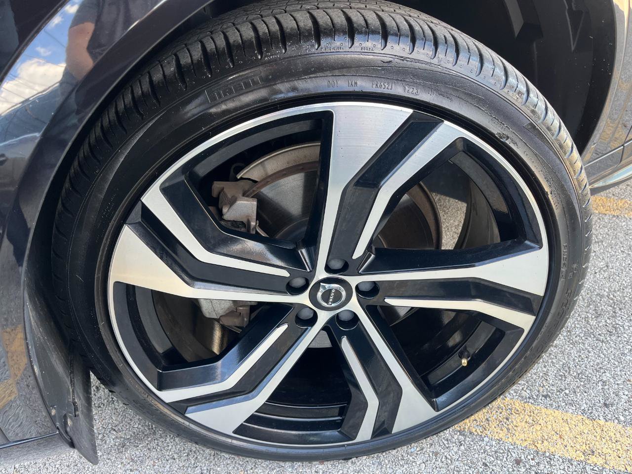 Used 2020 Volvo XC90 T6 R-Design w/ Protection Package Premier AWD/4WD image 39
