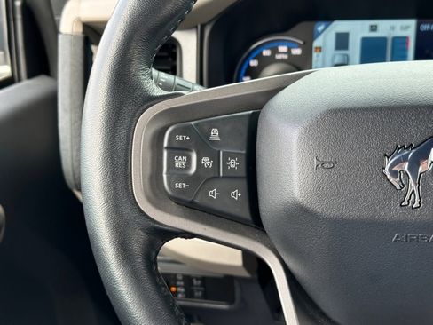 Used 2022 Ford Bronco Wildtrak image 20