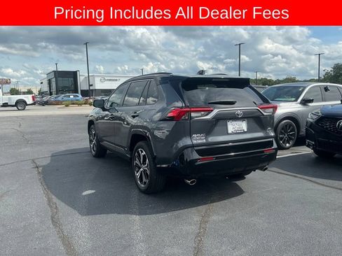 Used 2025 Toyota RAV4 XSE w/ Weather Package AWD/4WD image 3