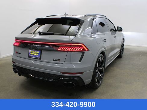 Used 2024 Audi RS Q8 image 4