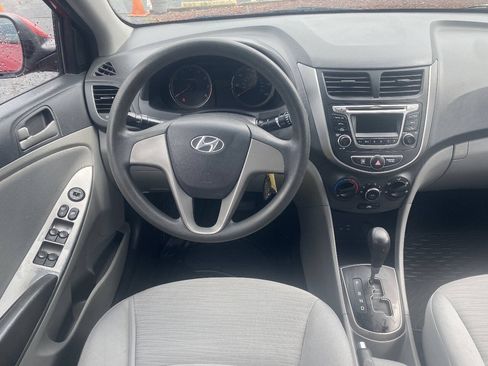 Used 2016 Hyundai Accent SE FWD image 10